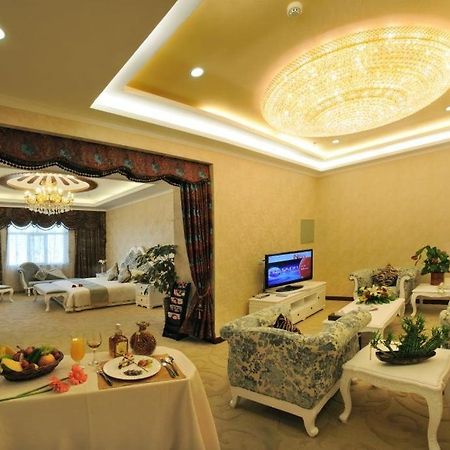 Hami Hotel Bagian luar foto
