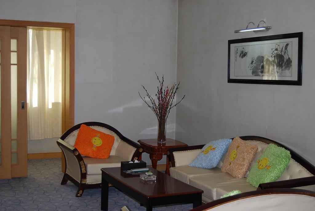 Hami Hotel Ruang foto